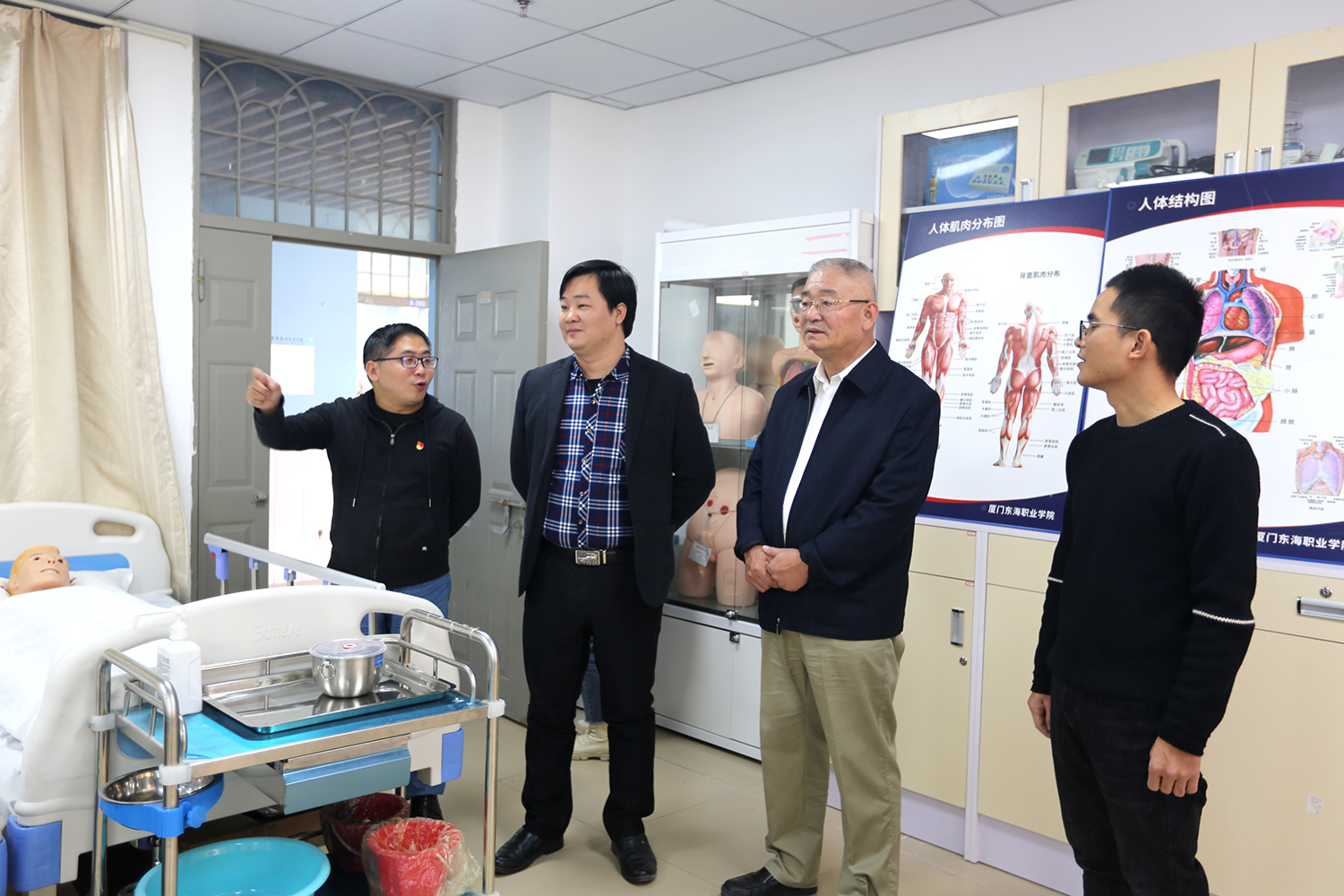 LONG6134.JPG LONG6134.JPG