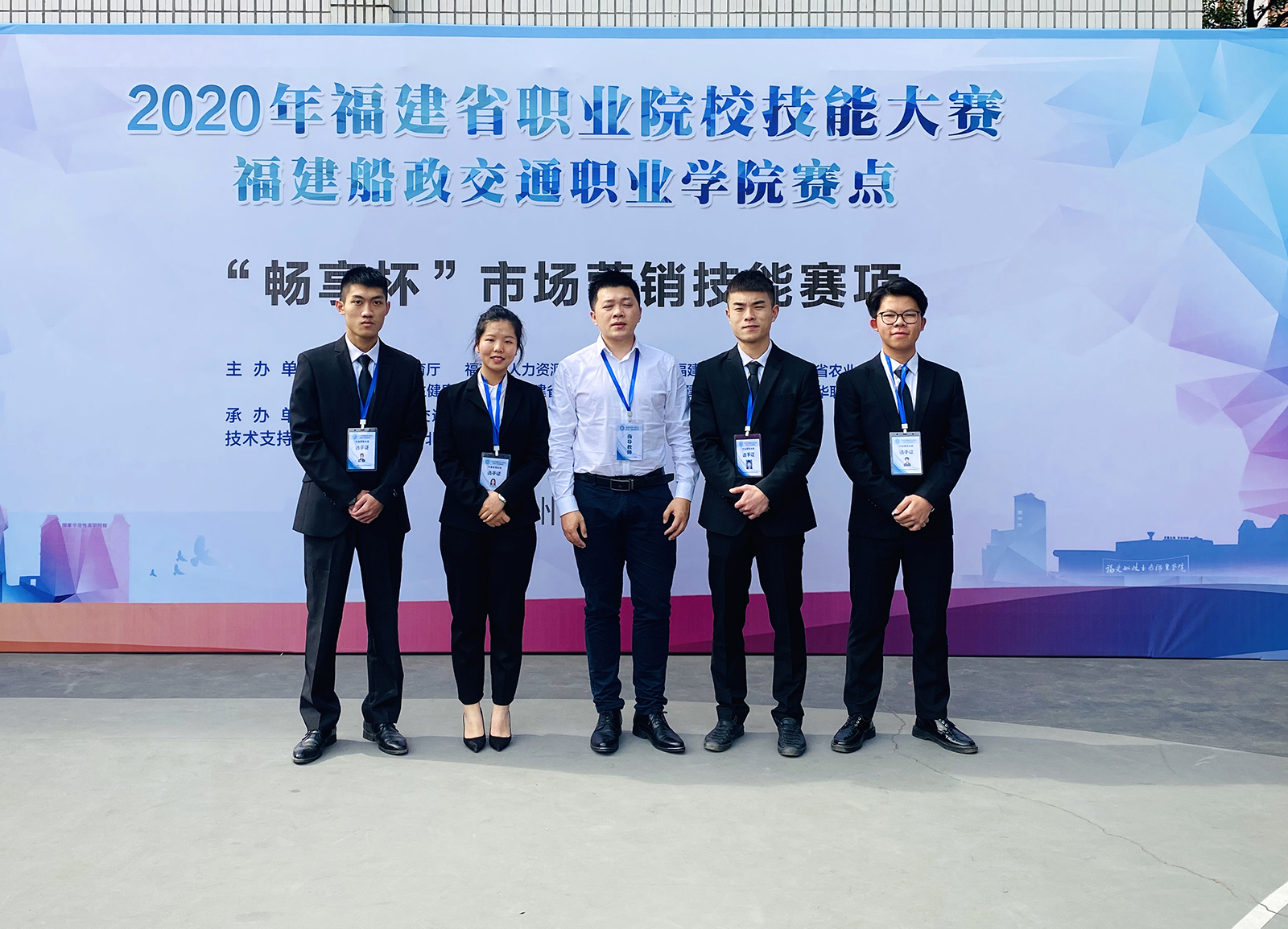 857544549.jpg 857544549.jpg